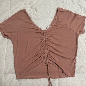 Soft Salmon Cropped Stitch and pine shirt. Size L
